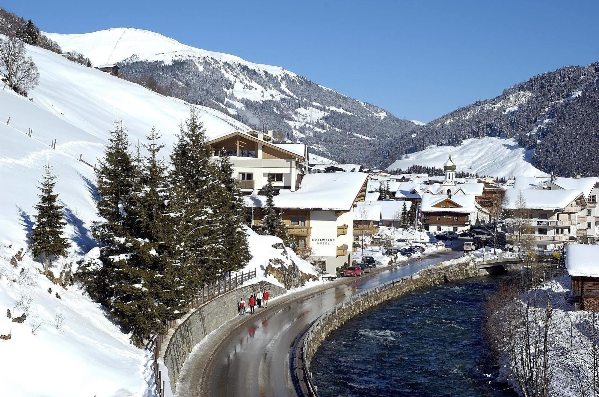 Alpenherz Hotel Garni Gerlos Exterior photo
